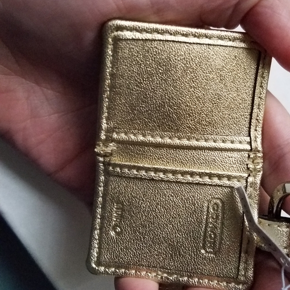 Coach NWT Picture Frame Book Keychain - Picture 2 of 4